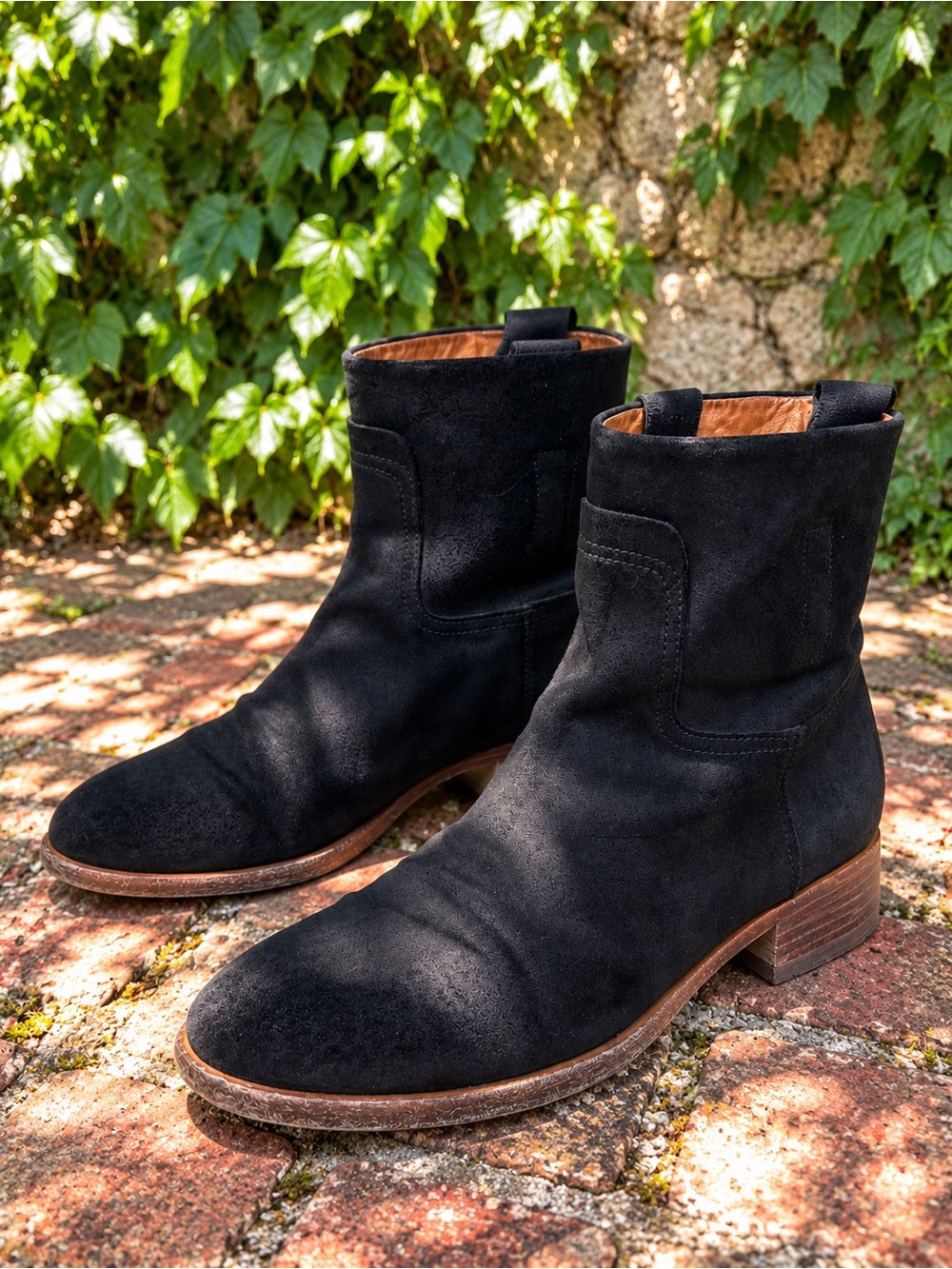 RAG & BONE Black Nubuck Downtown Chic Rock and Roll Italian Chelsea Boots, 40
